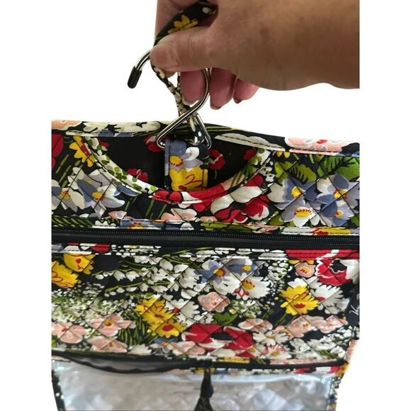Vera Bradley quilted hanging travel cosmetic organizer bag poppy fields - Picture 5 of 8